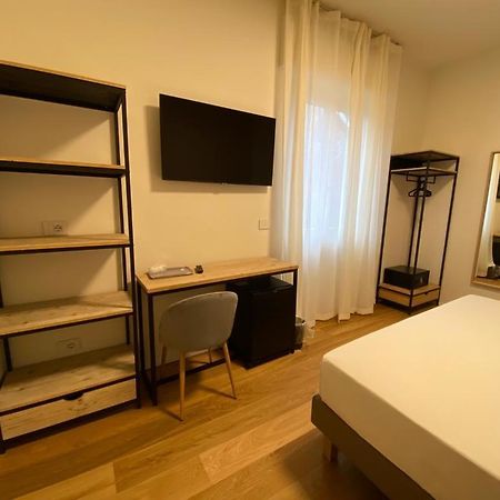 Foresteria Dansi Varese Zewnętrze zdjęcie