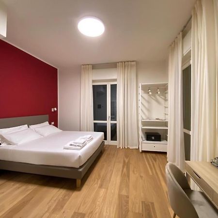 Foresteria Dansi Varese Zewnętrze zdjęcie