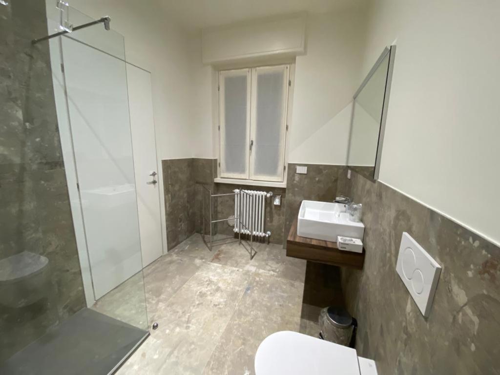 Foresteria Dansi Varese Zewnętrze zdjęcie