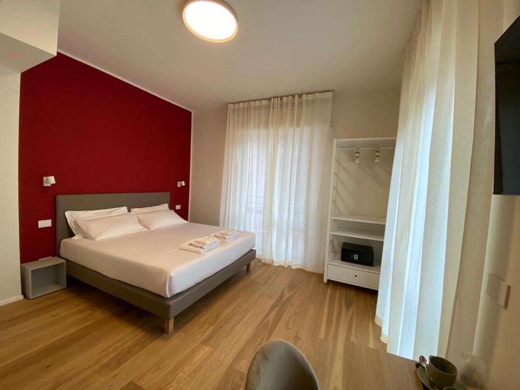 Foresteria Dansi Varese Zewnętrze zdjęcie